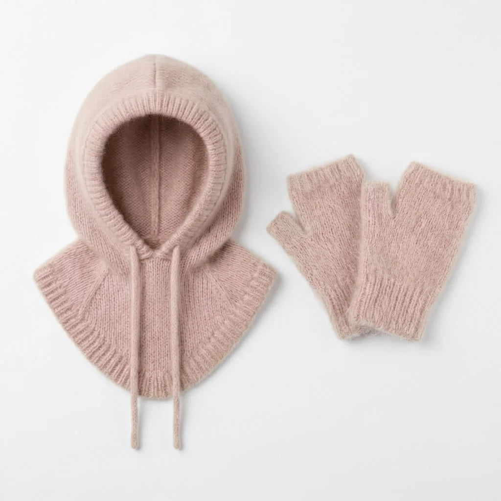 Cagoule & Mitaines en Angora – Ensemble Tricoté main en Belgique