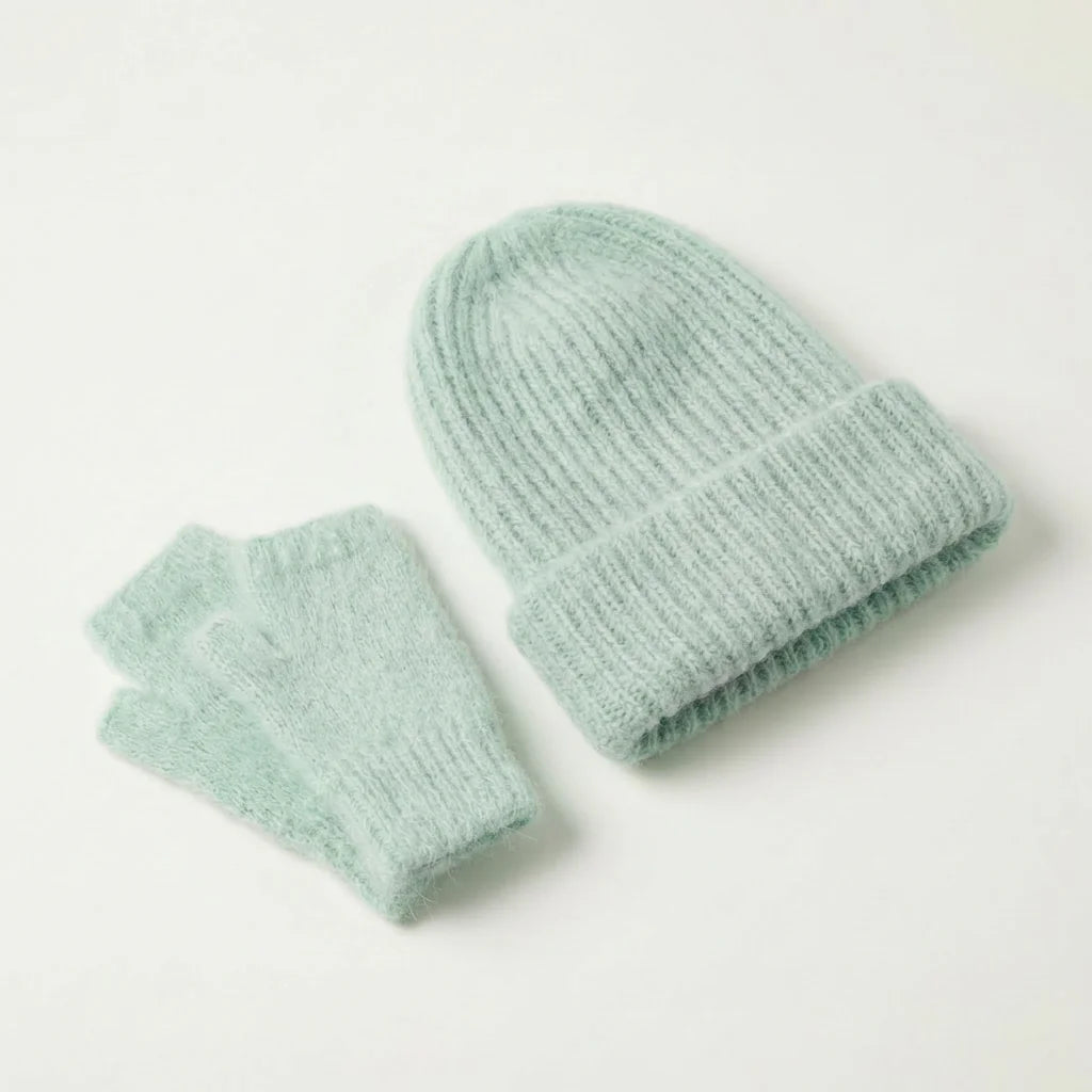Bonnet Long & Mitaines en Angora : 2 en 1