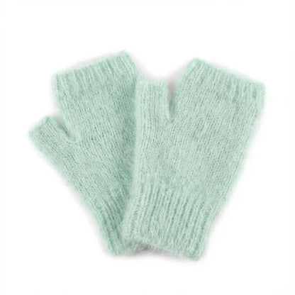 Mitaines en Angora – Tricotées main artisanal